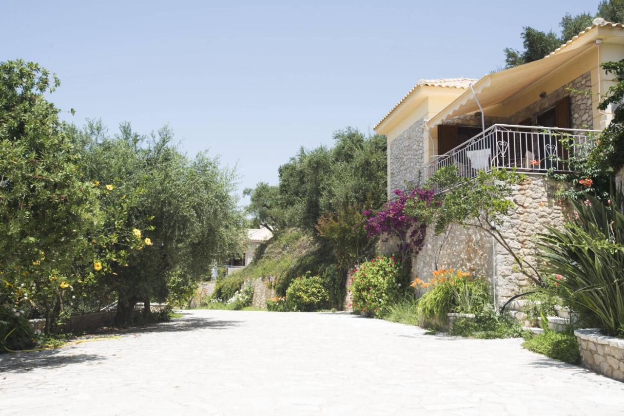 Σπιτι Σε Συγκροτημα Με Πισινα Mary'S House Villa Gialova Eksteriør billede